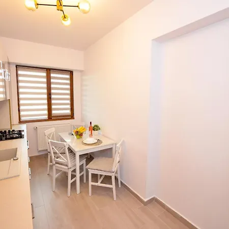 Sofia Cozy Apartment - Underground Private Parking Bucharest Exterior photo