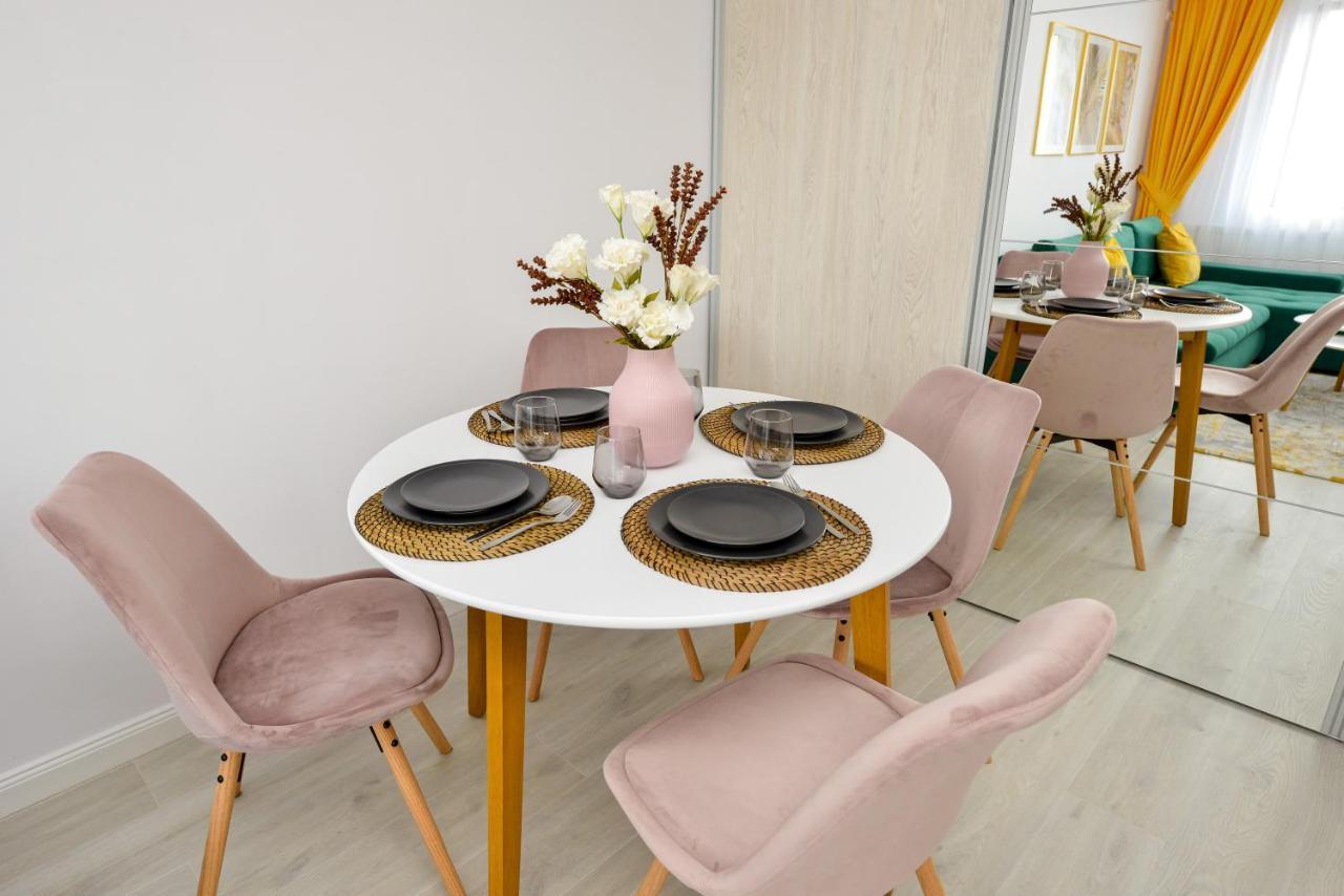 Sofia Cozy - Underground Private Parking Apartment *