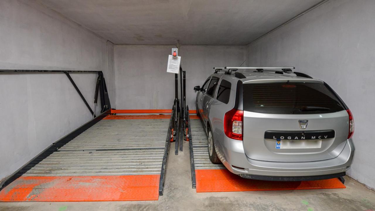 Sofia Cozy - Underground Private Parking Apartment *