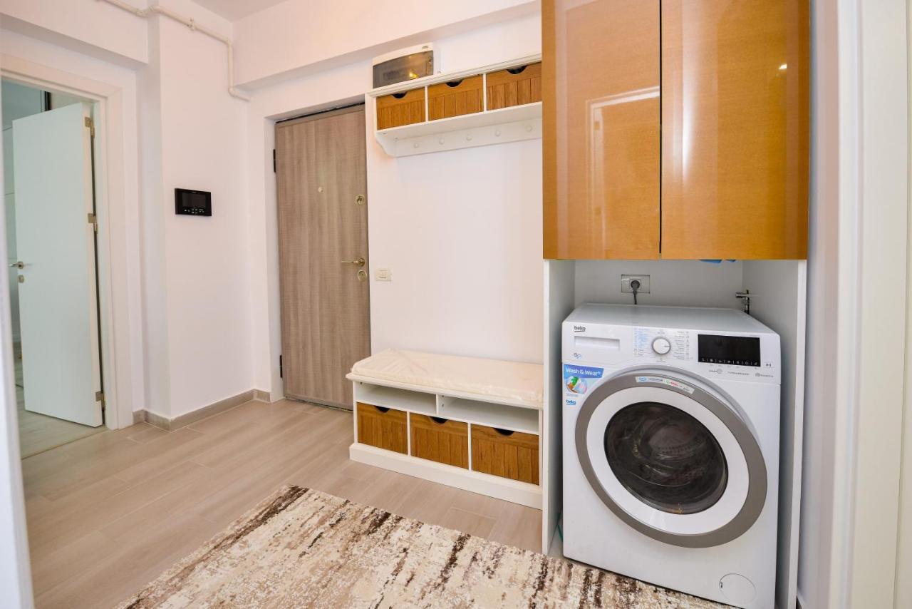 Apartment Sofia Cozy - Underground Private Parking Bucharest