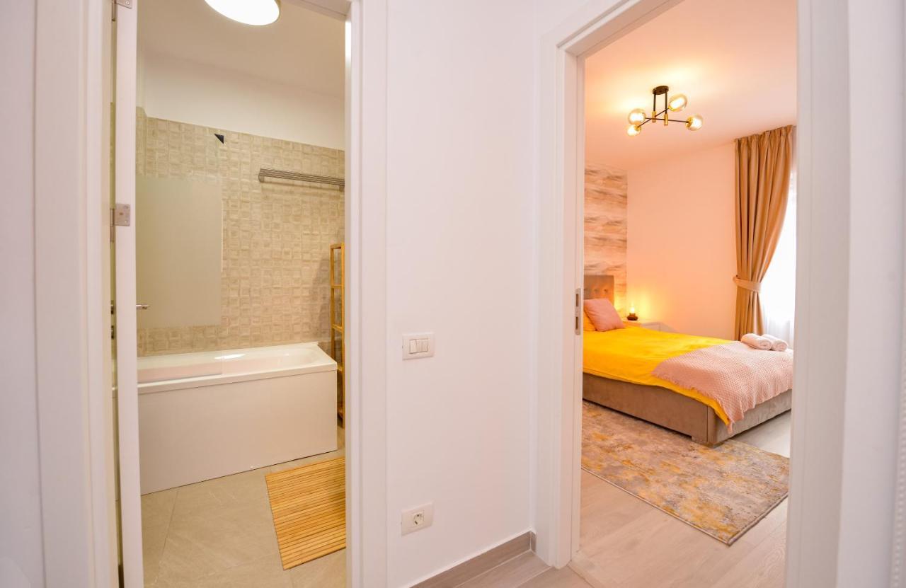 Sofia Cozy - Underground Private Parking Apartment Bucharest